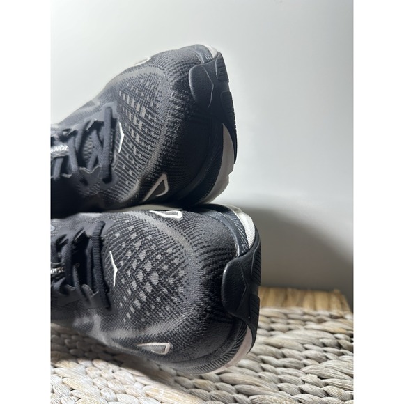 Hoka One One Clifton 9 Running Shoes Mens 12.5 2E WIDE Black Comfort Sneaker - Picture 7 of 15